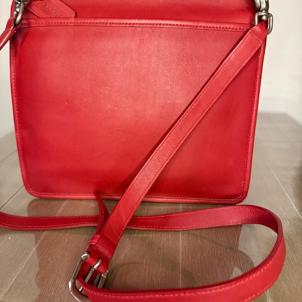 Vintage Red Willis 9927 Coach Vibrant Red Leather Satchel - Picture 3 of 9